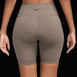 Dri-FIT High-Waisted 8IN Biker Shorts, träningsshorts, dam - Träningsshorts - Dri-FIT High-Waisted 8IN Biker Shorts, träningsshorts, dam