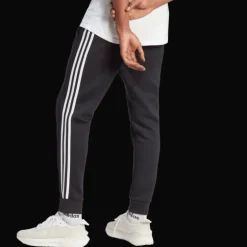 Essential Fleece 3-Stripes Tapered Cuff Joggers, joggingbyxor, herr - Fritidsbyxor - Essential Fleece 3-Stripes Tapered Cuff Joggers, joggingbyxor, herr