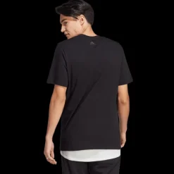 Essential Single Jersey Linear Embroided Logo T-Shirt, t-shirt herr - Fritids-T-Shirt - Essential Single Jersey Linear Embroided Logo T-Shirt, t-shirt herr