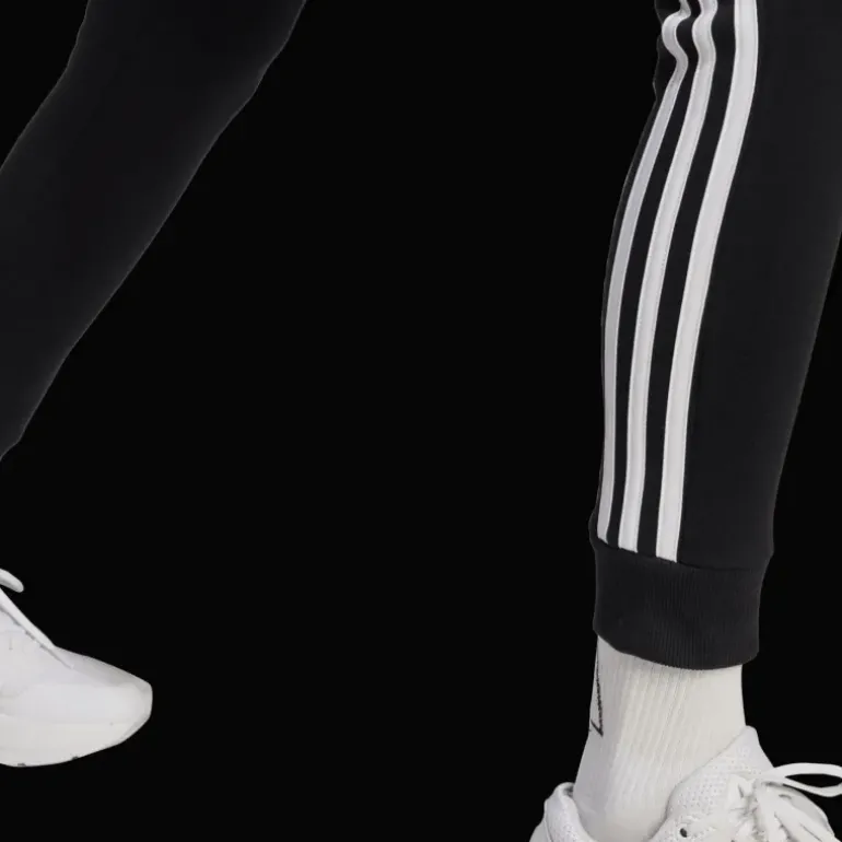 Essentials 3-Stripes Fleece Joggers, joggingbyxa dam - Fritidsbyxor - Essentials 3-Stripes Fleece Joggers, joggingbyxa dam