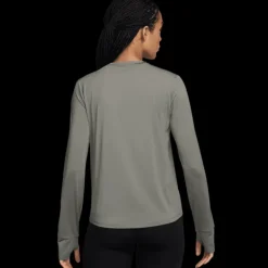 One Classic Dri-FIT Long-Sleeve, träningströja, dam - Träningströjor - One Classic Dri-FIT Long-Sleeve, träningströja, dam