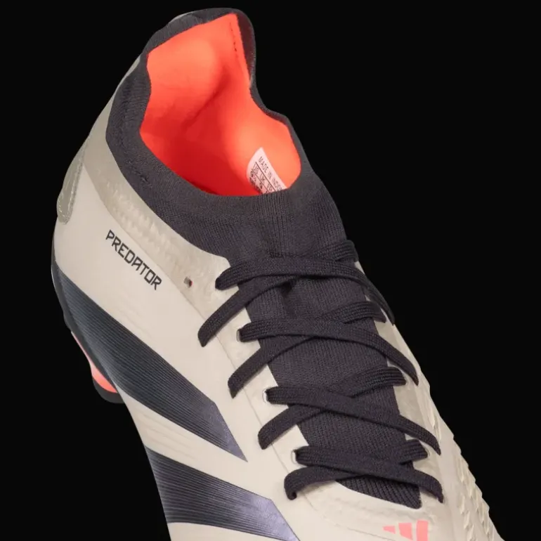 Predator Pro MG / Q4 24, fotbollsskor gräs och konstgräs, unisex - Fotbollsskor - Predator Pro MG / Q4 24, fotbollsskor gräs och konstgräs, unisex
