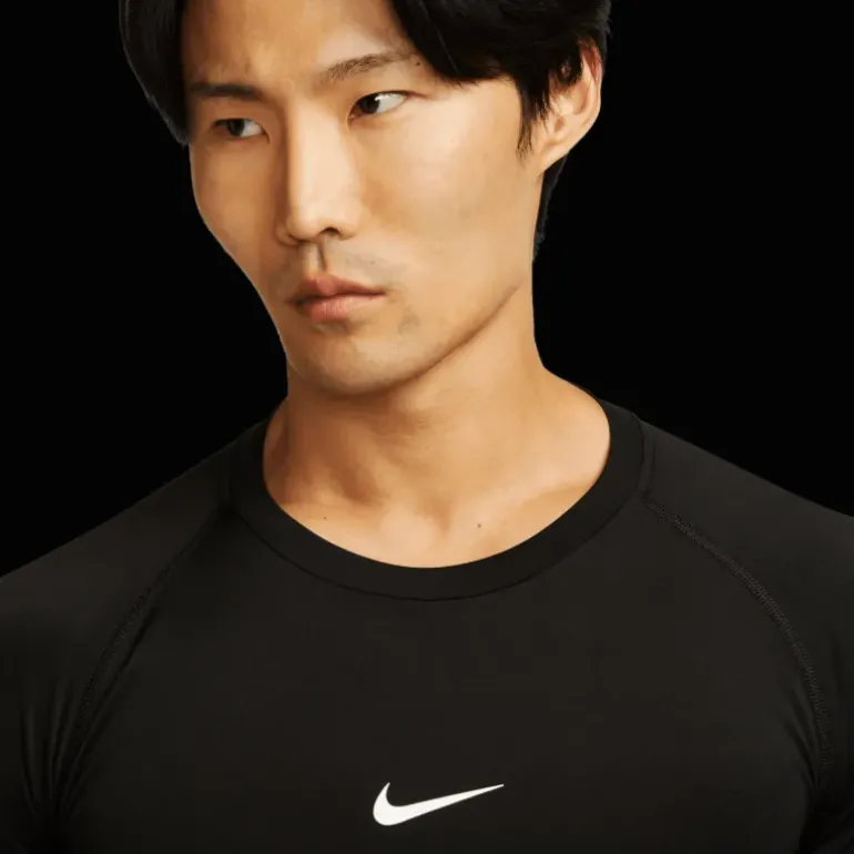 Pro Dri-FIT Tight Top Long Sleeve, träningströja, herr - Träningströjor - Pro Dri-FIT Tight Top Long Sleeve, träningströja, herr
