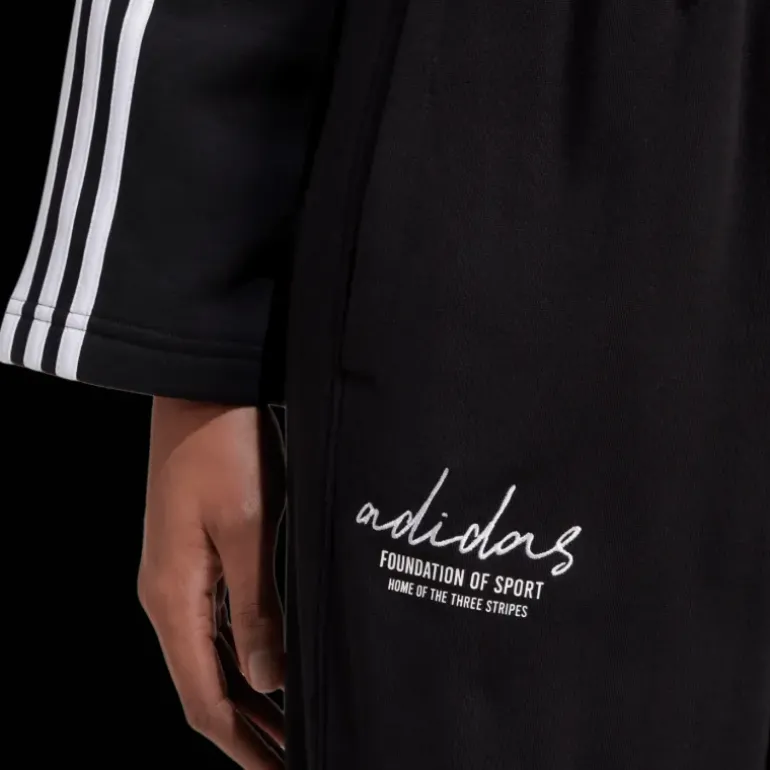 Signature Graphic Embroidery French Terry Straight Leg, jogginbyxor, dam - Fritidsbyxor - Signature Graphic Embroidery French Terry Straight Leg, jogginbyxor, dam