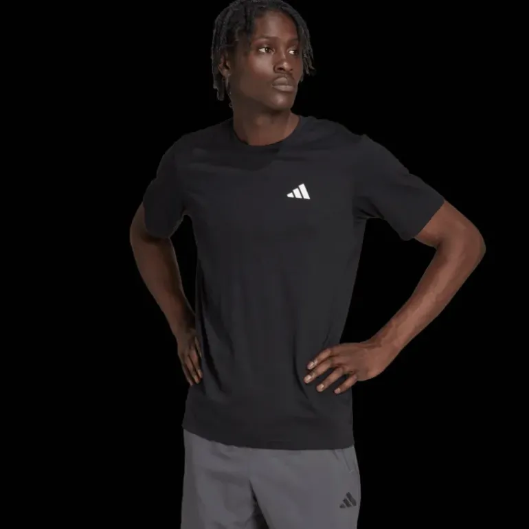 Train Essentials Feelready Tee, t-shirt, herr - Tränings-T-Shirts - Train Essentials Feelready Tee, t-shirt, herr