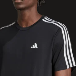 Train Essentials 3-Stripes Training T-shirt, t-shirt, herr - Tränings-T-Shirts - Train Essentials 3-Stripes Training T-shirt, t-shirt, herr