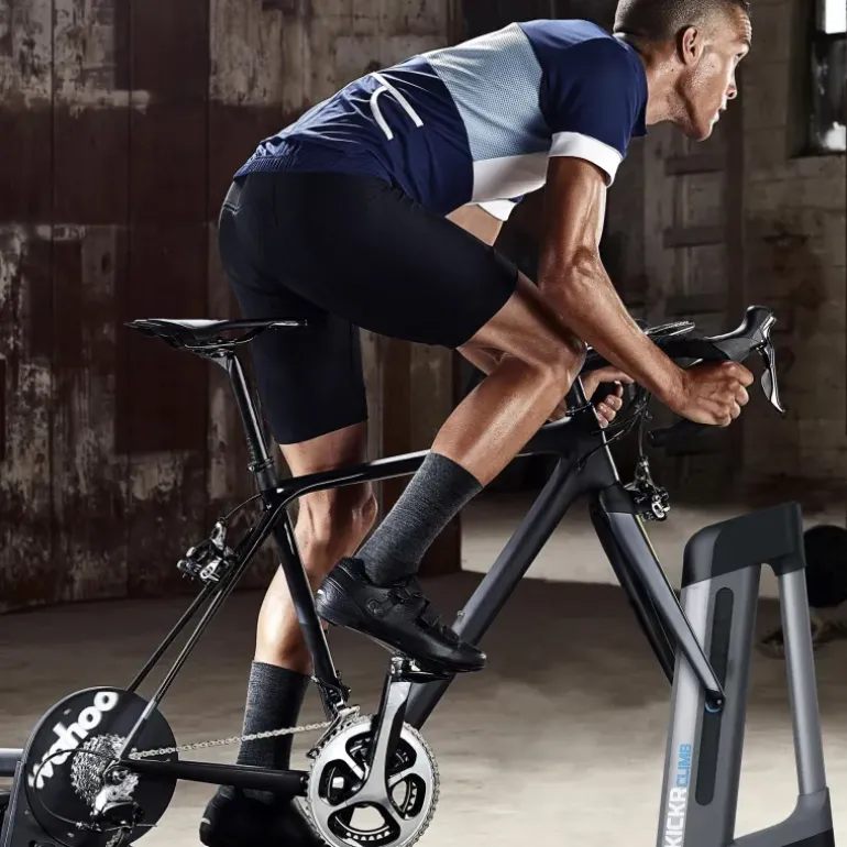 Wahoo, KICKR Climb, aktivt framhjulsstöd till cykeltrainer - Tillbehör Till Cykeltrainer - Wahoo, KICKR Climb, aktivt framhjulsstöd till cykeltrainer